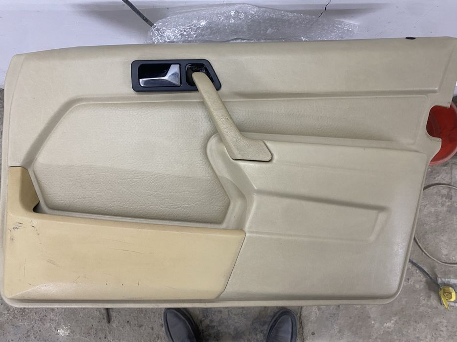 Мерседес w201 (190) обшивка