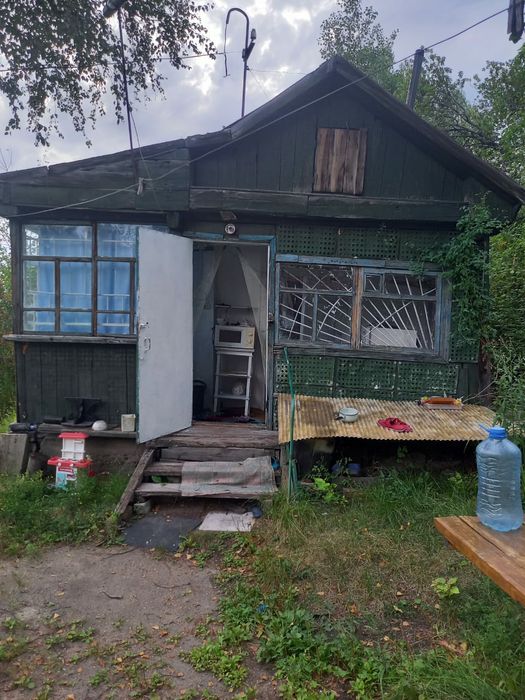 Продам дачу на Мирном 12 соток цена договорная