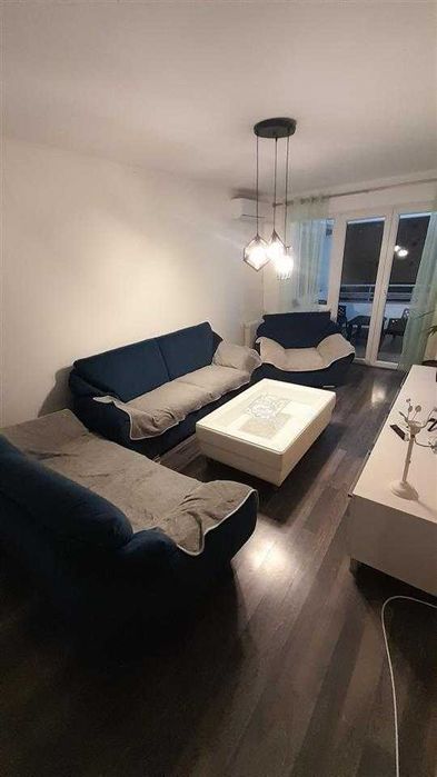 Дава се под наем Двустаен апартамент в Бургас, Възраждане - 53 кв.м за 193.8 € - Снимка #1