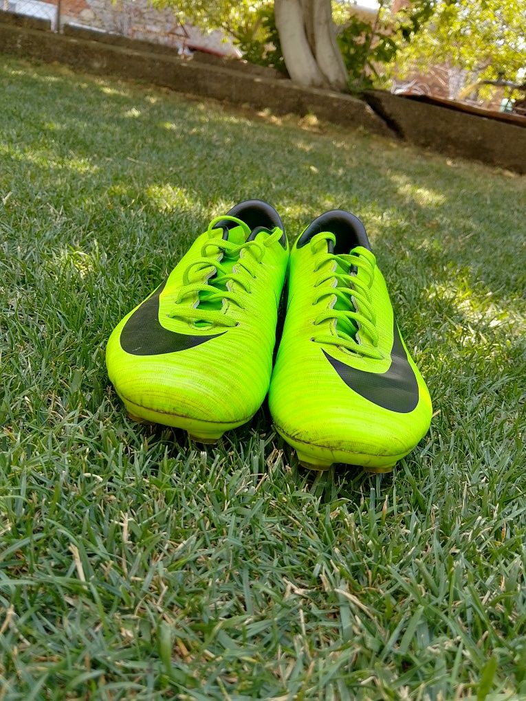 Бутонки nike mercurial