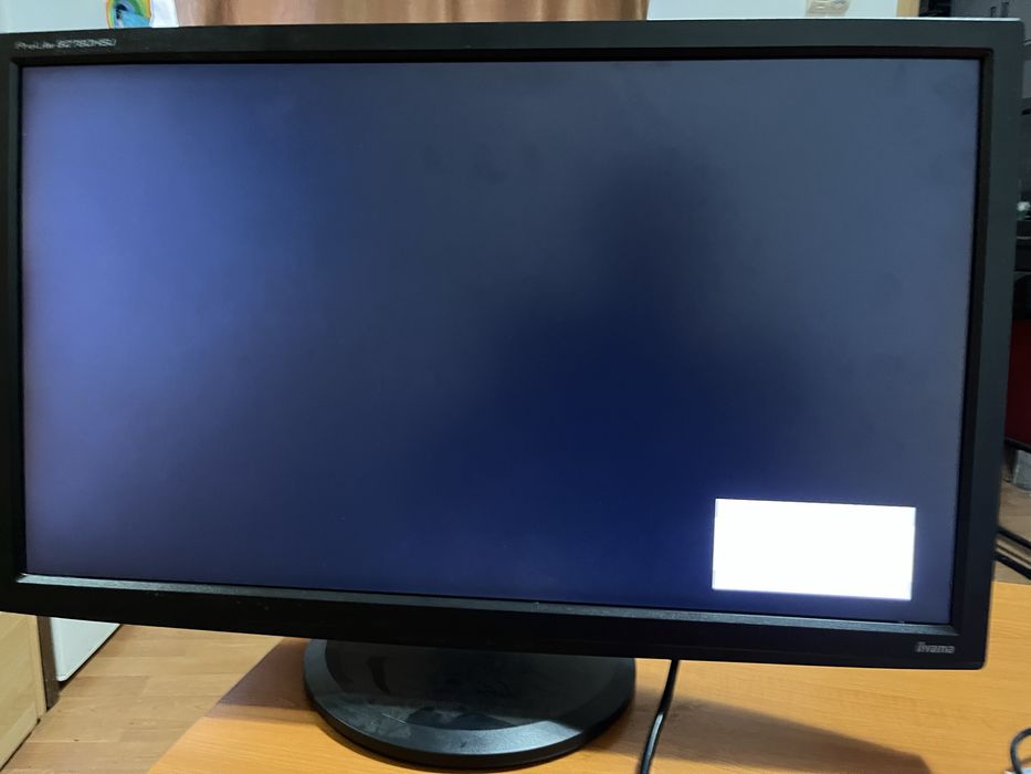 Monitor Ilyama 27”