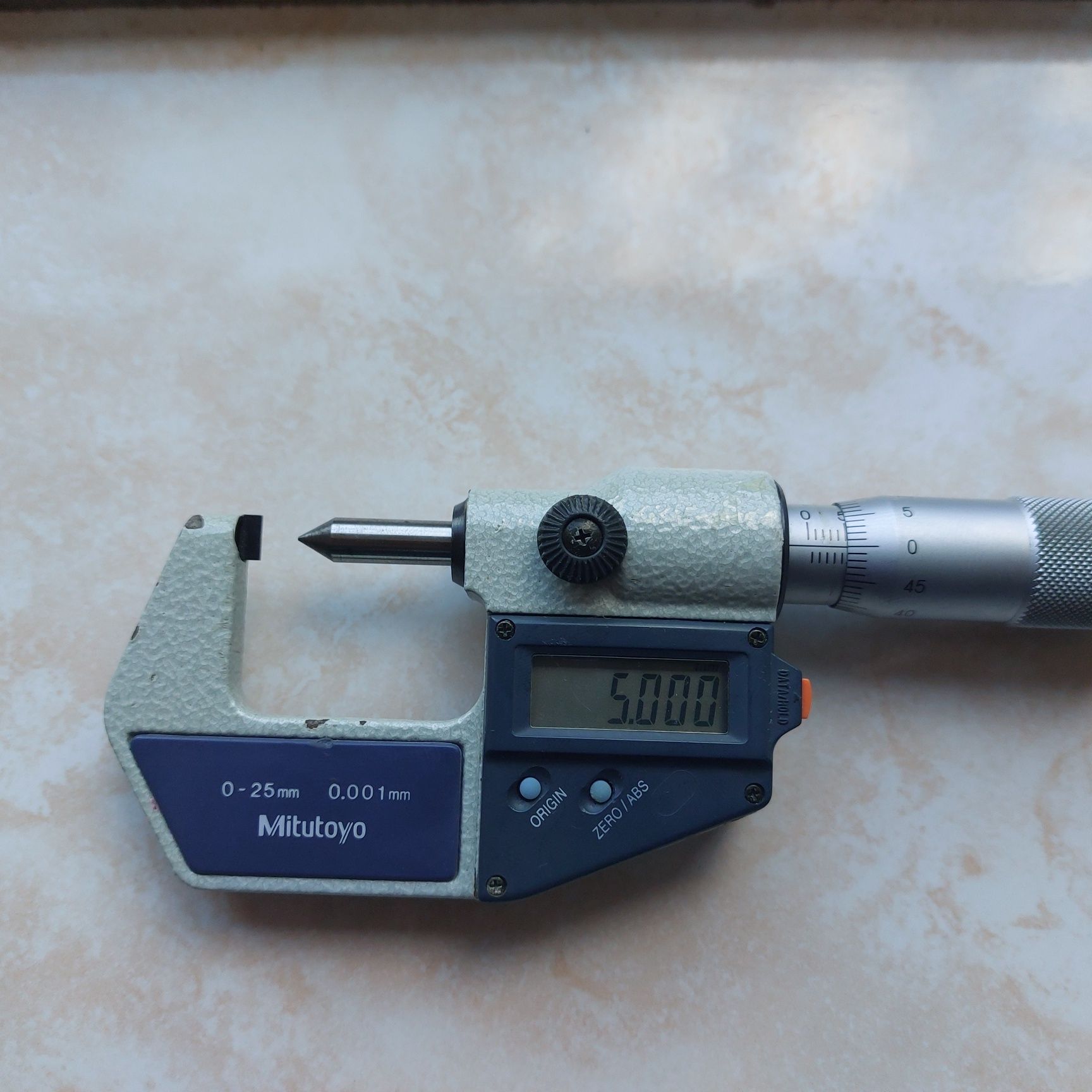 micrometru mitutoyo 0- 25 mm digital profesional