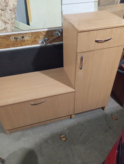 Продам прихожую б/ у. Состояние хорошее