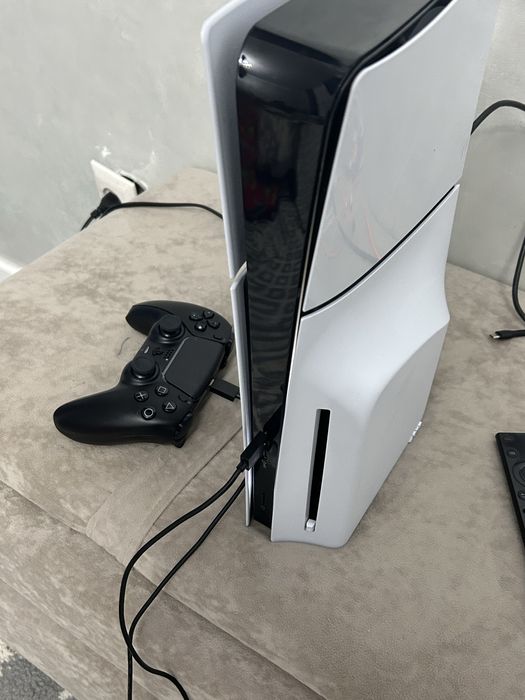 продам пс5 PS5 Slim Playstation