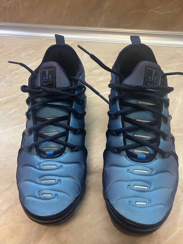Nike Vapormax 42