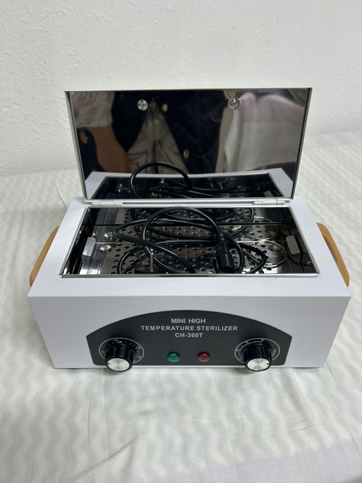 Продается стерлизатор для салона красоты