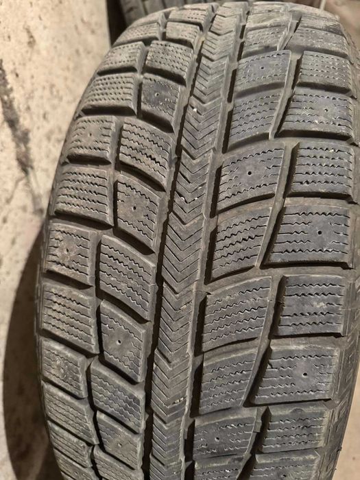 4 зимни 225/55R17 (DOT 2422) + 17” джанти оригинални Audi + 4 летни