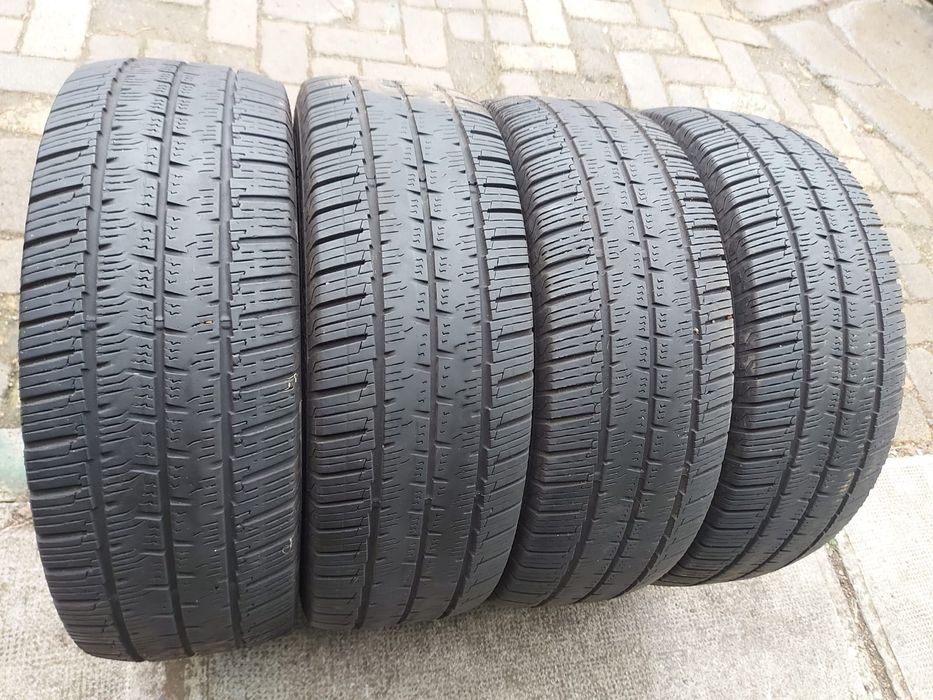 Set 4buc 235/65 R16C 121/119R Continental VanContact 4Season M+S iarnă