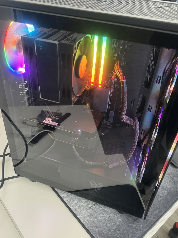 pc gaming  la un pret foarte bun