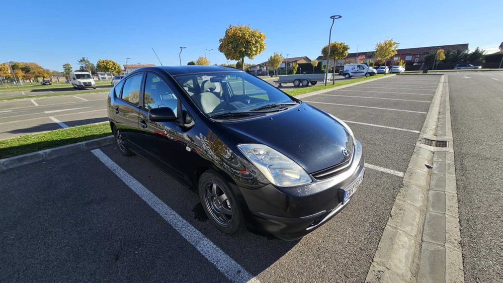 Toyota Prius II (Generația 2) - Hibrid + GPL Omologat RAR