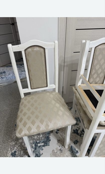 Стулья в идеальном состоянии