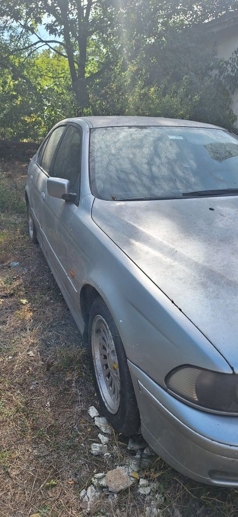 Продавам БМВ 520 , Е39 ,BMV , 1000 лв.
