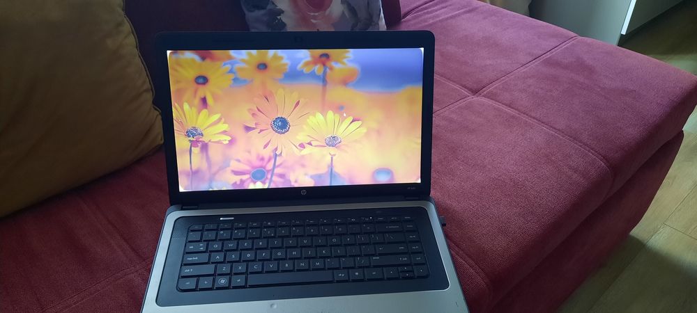 Vând  laptop  hp