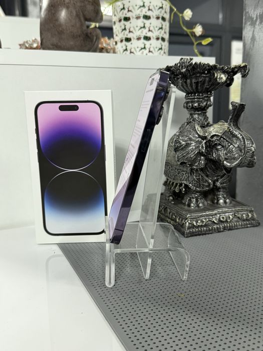 Vand iphone 14 pro de 256 gb impecabil