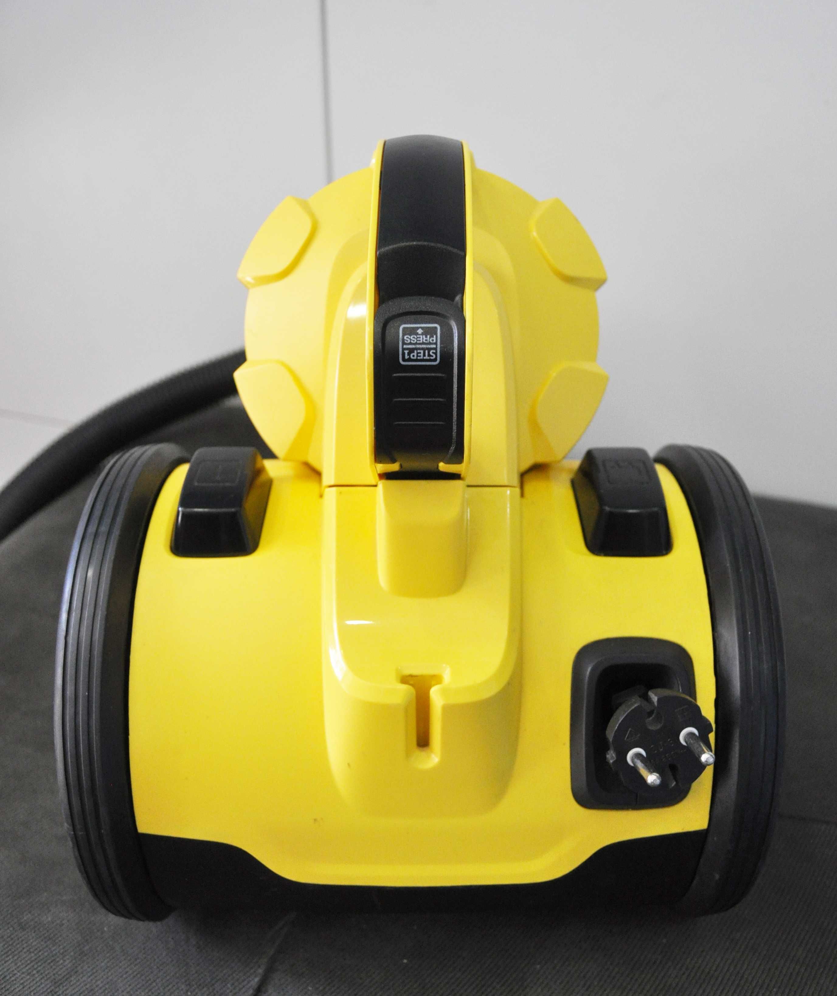 Прахосмукачка KARCHER VC 3 HEPA
