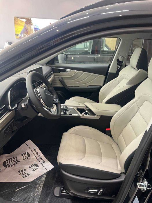 Jetour x70 FL 7 mest