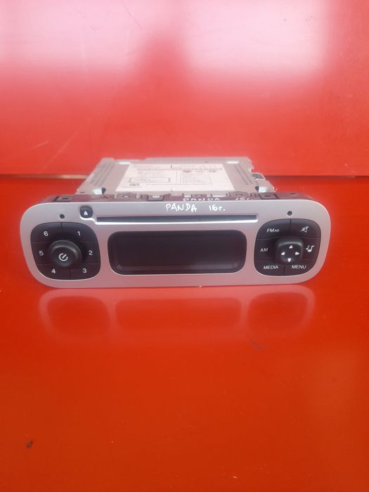 CD Fiat Panda 2016г