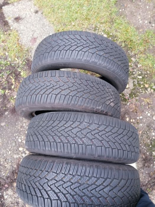 Vând cauciucuri iarna