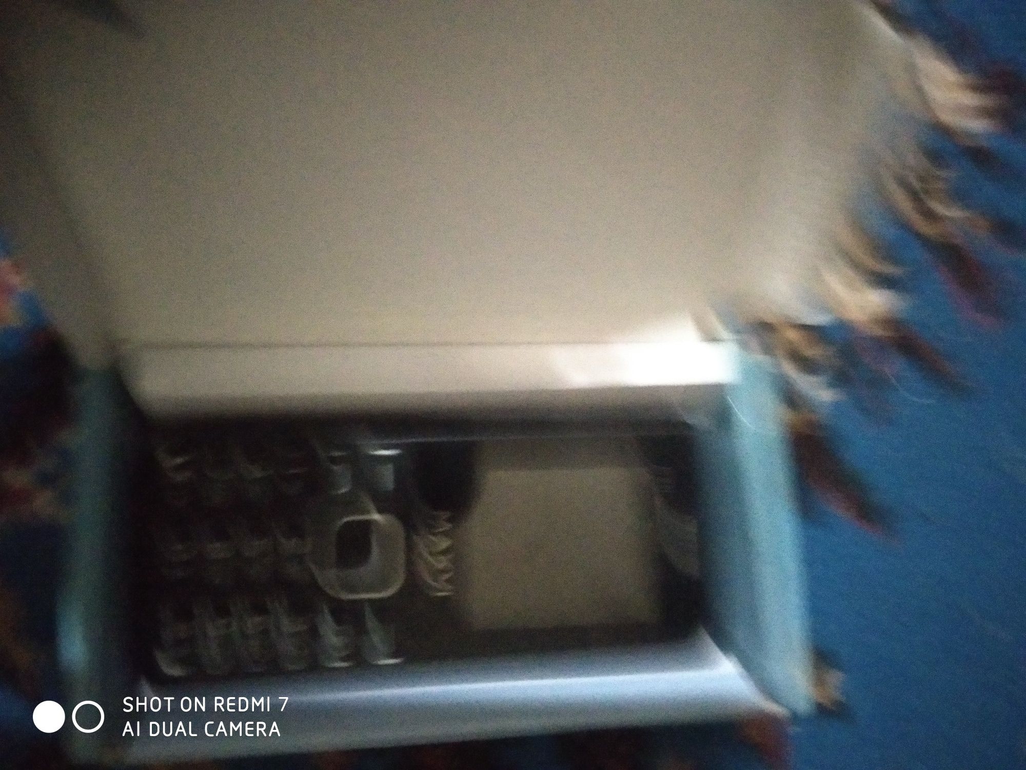 Maxvi telefon sotiladi