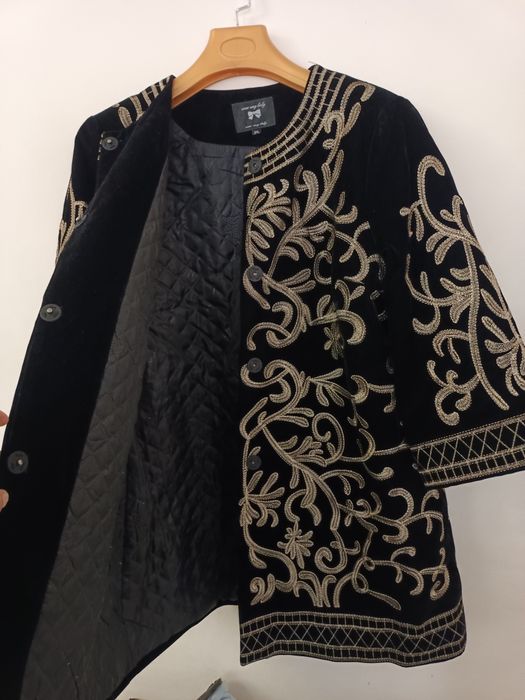 Ayollar uchun qalin jaket