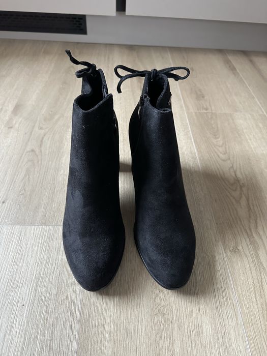 Черни велурени боти Mat Star