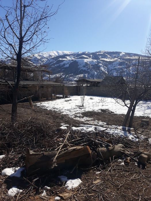 Бостанлыкский район Продается участок 11 соток