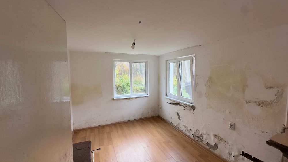 Монолитна къща на два етажа