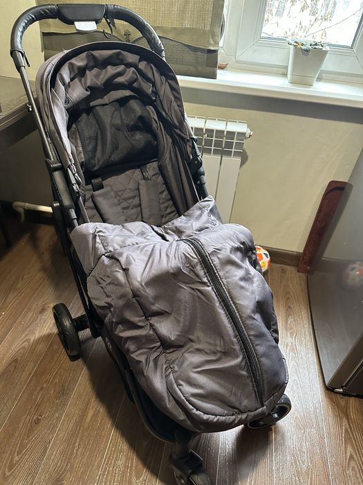 Коляска с рождения