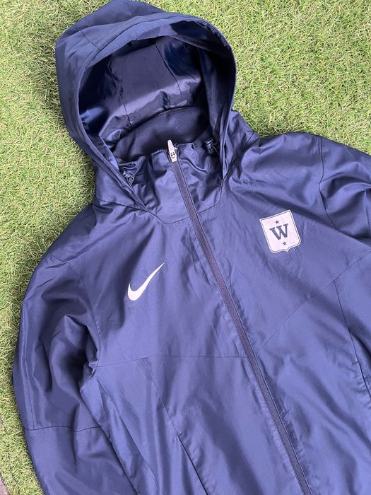 Мъжко горнище / ветровка : NIKE SHIELD M