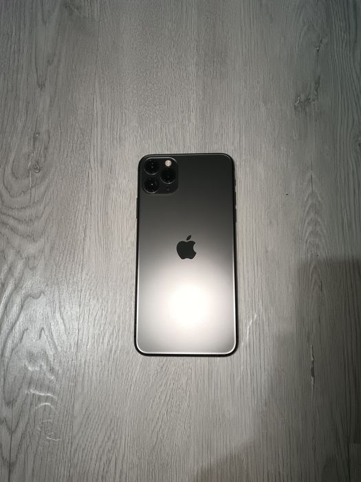 iPhone 11 pro max 256