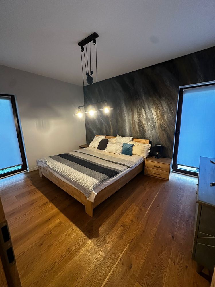 Apartament lux in vilă + curte + piscina / jacuzzi / sauna