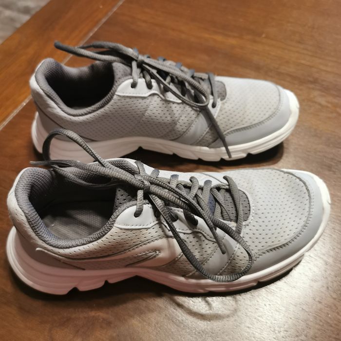 Pantofi sport Decathlon mar 37-38