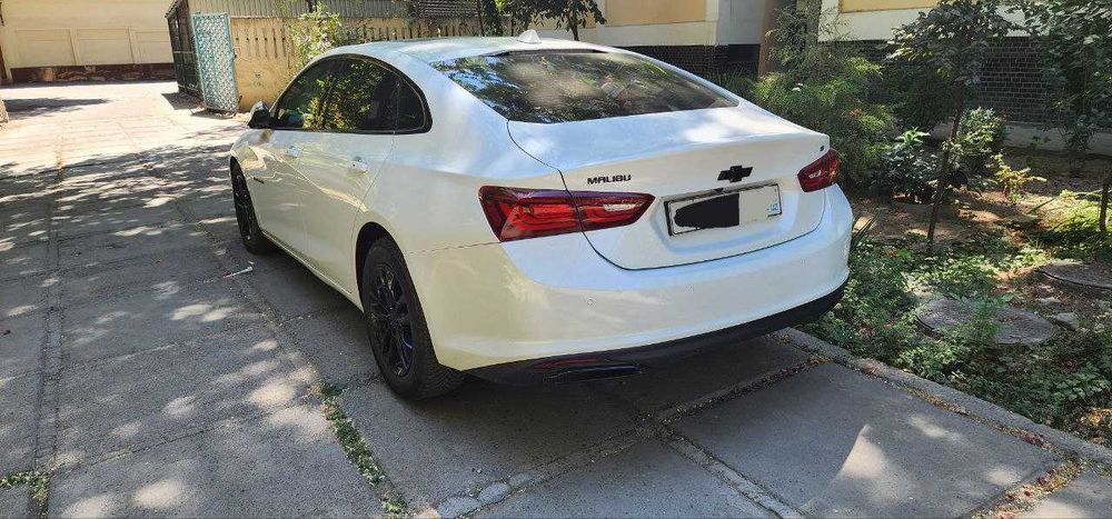 Продается своя Малибу 2 2.4л Malibu 2 2.4l avtomobili sotiladi