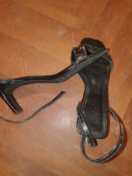 Sandale negre, Na-kd, numarul 36