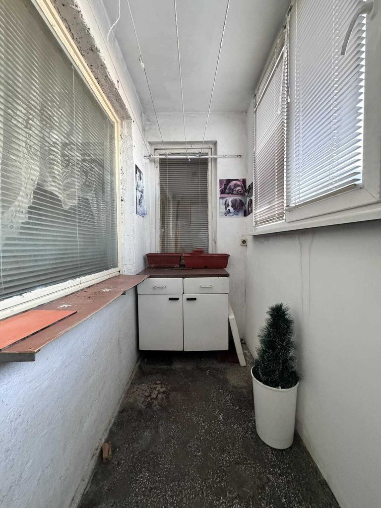Продава се Едностаен апартамент в Русе, Родина 2 - 44 кв.м за 1112 €/кв.м - Снимка #8