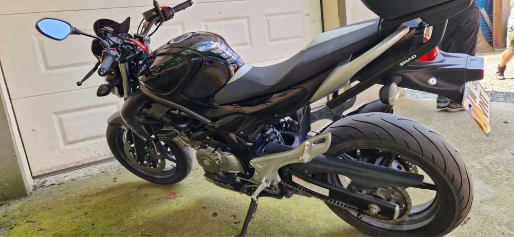 Suzuki SFV650 Gladius