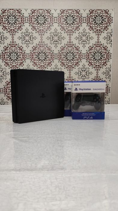 Playstation 4 Slim как новый FC26 GTA5 UFC4 MK11 NFS