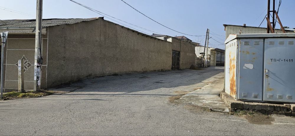 10 соток Президентские школа Амир Темур улица бывшая Фрунзе улица