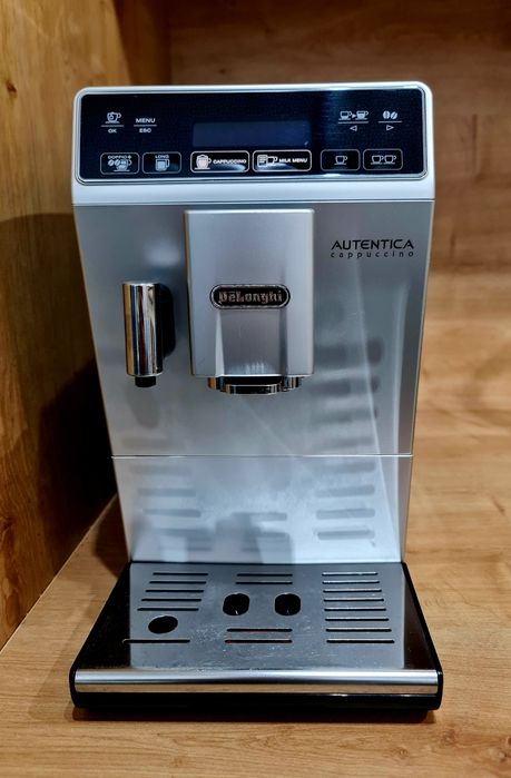 DeLonghi Autentica Cappuccino