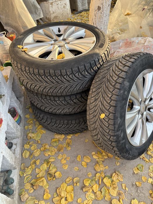 Комплект диски с шинами от Трекер 1