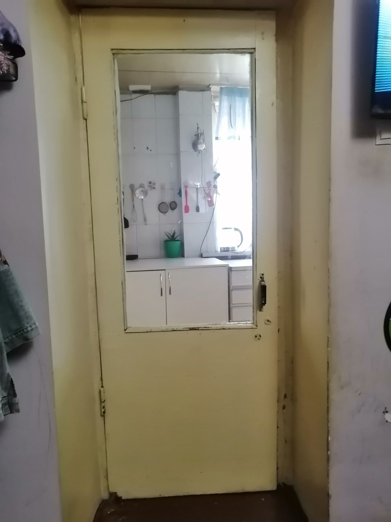 Межкомнатная дверь