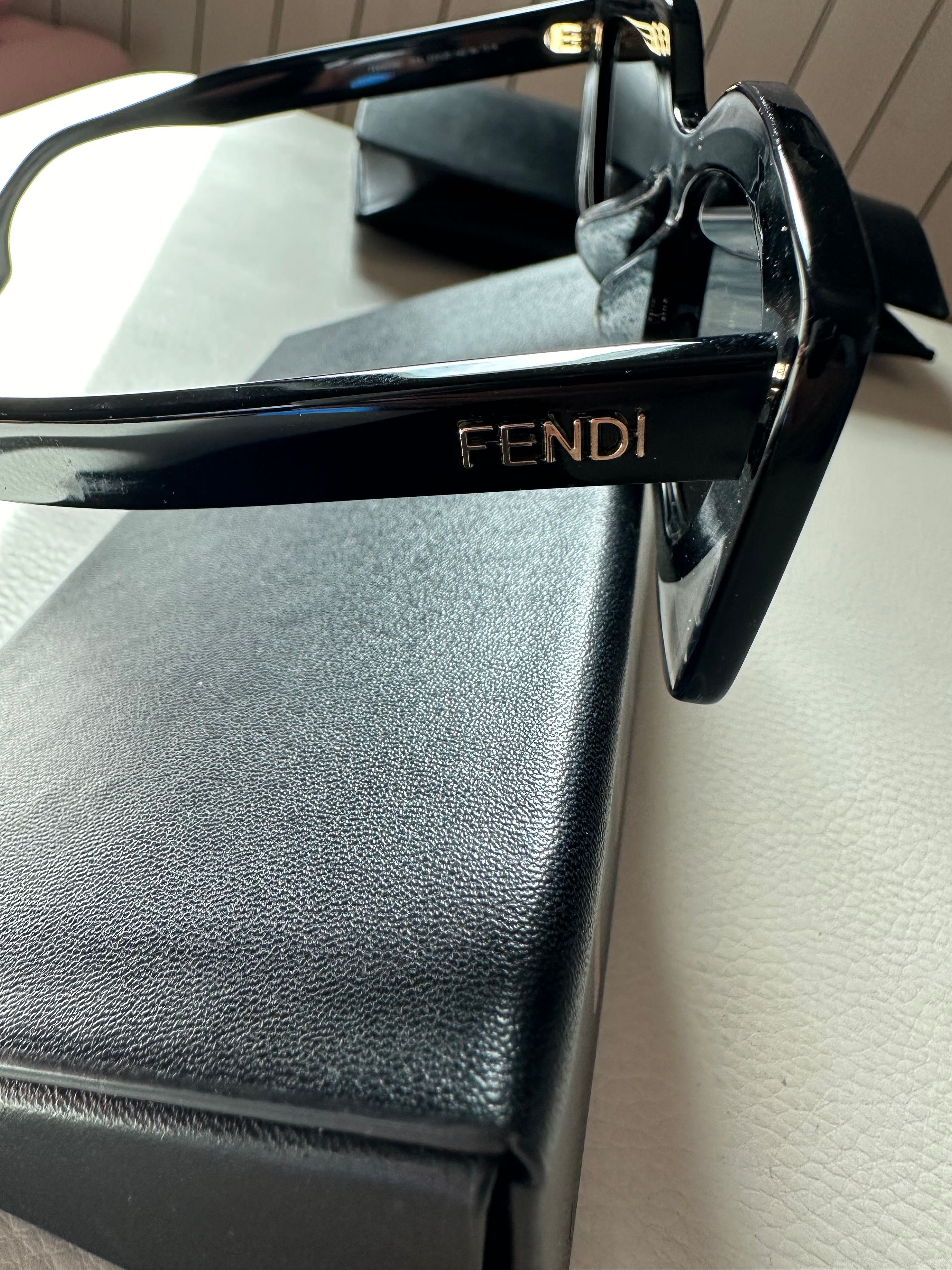Fendi и Saint Laurent слънчеви очила