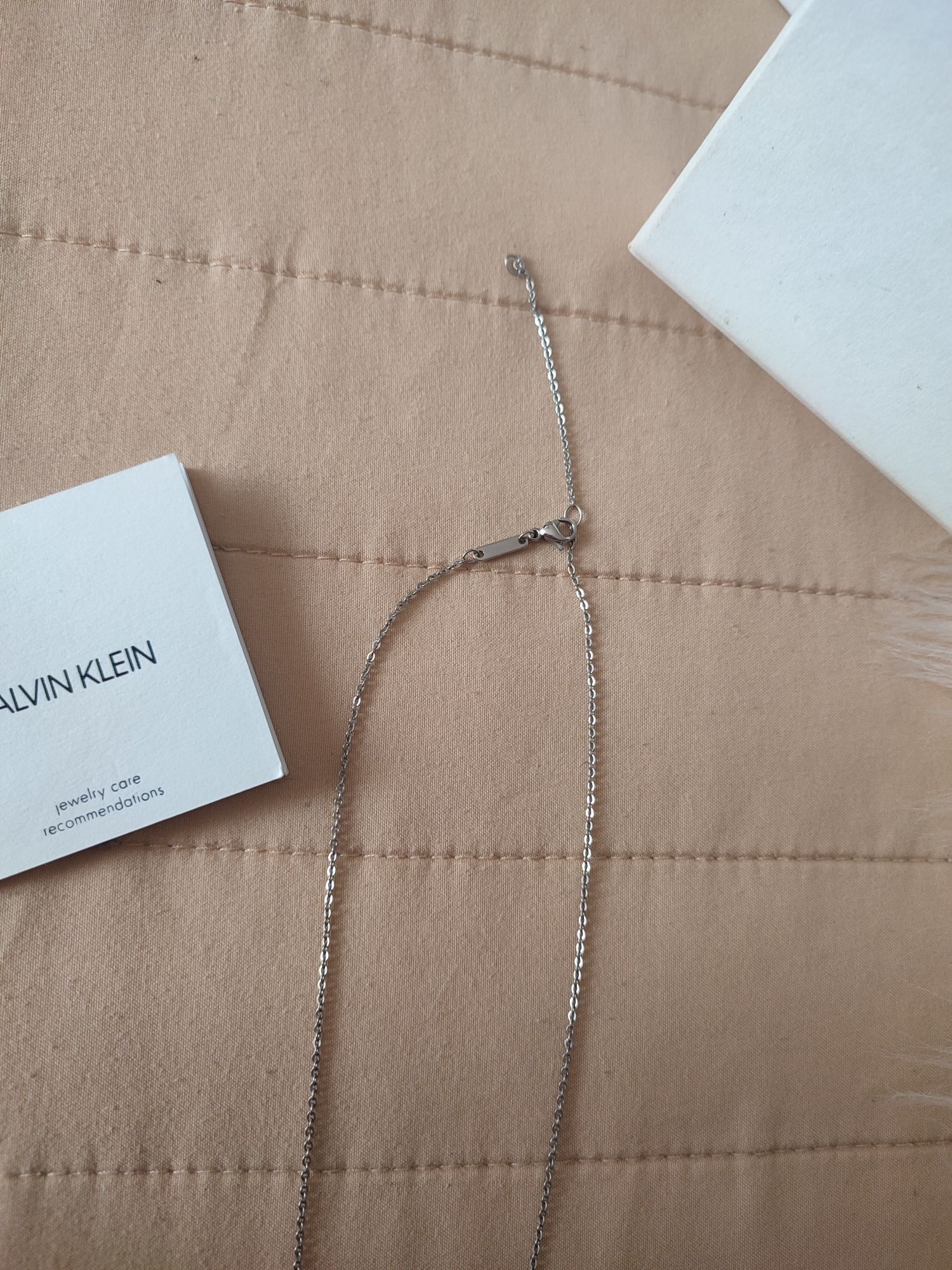 Оригинално колие Calvin Klein