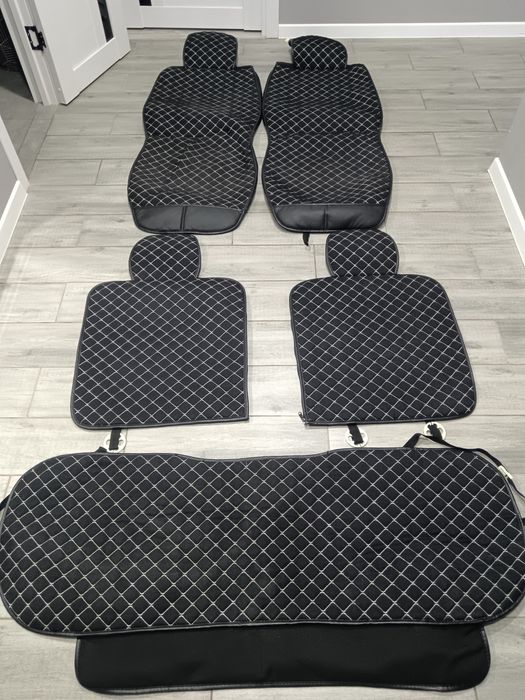 Продам универсальные чехлы на машину