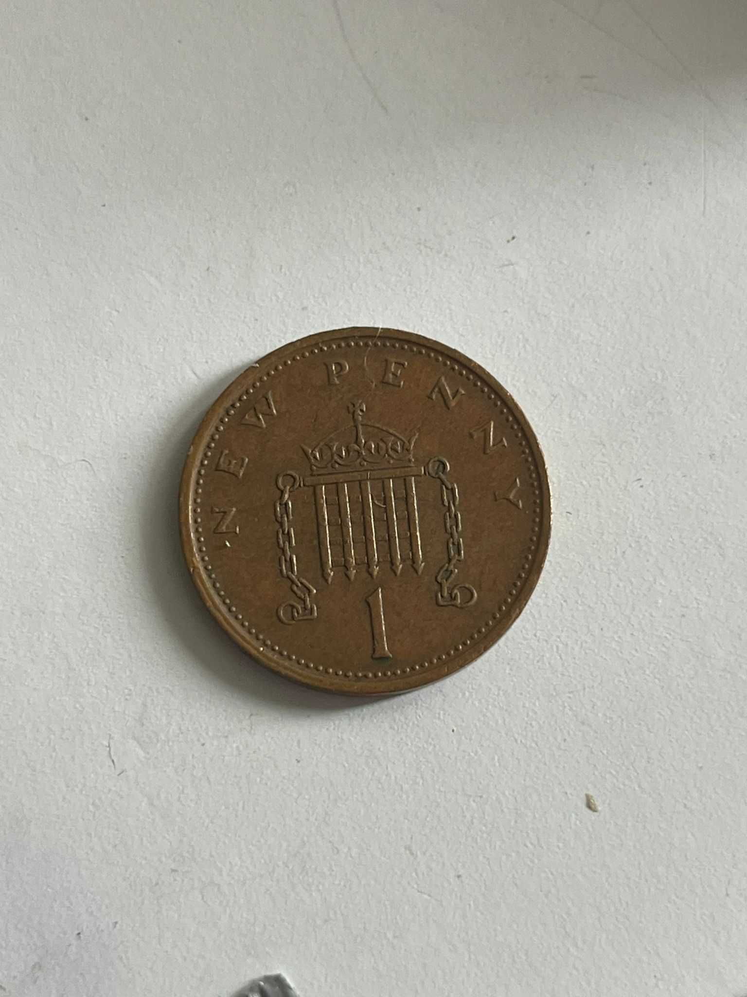 Moneda 1 New Penny Regina Elizabeth II 1974