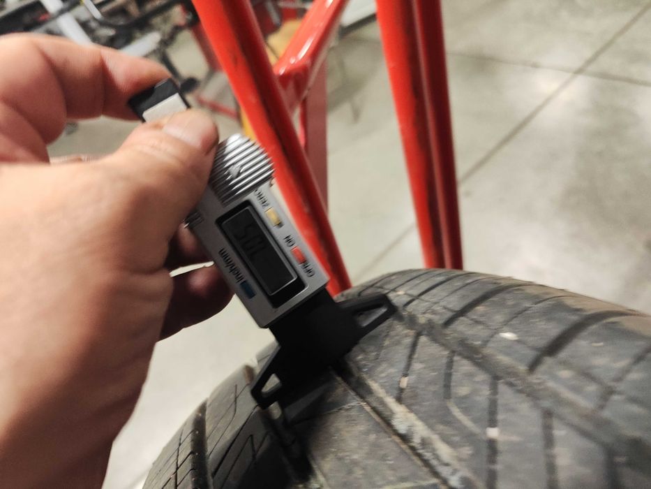 4бр.летни гуми 195/55/16 Kumho