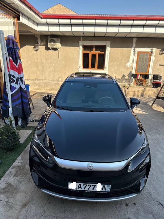 BYD TANG restayling 2024 yil May oyida chiqqan 19.900 km yurgan