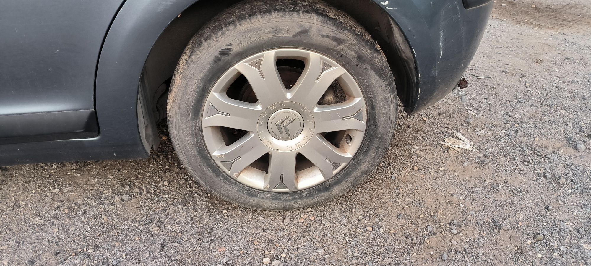 Части за Citroen C4 2006г. 1.6HDI 90кс. Код на мотора 9HX