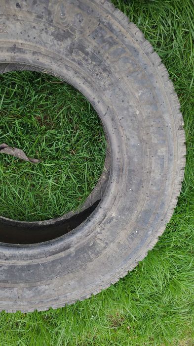 Michelin 225/70 R15C , 1 bucata -150 ron bucata