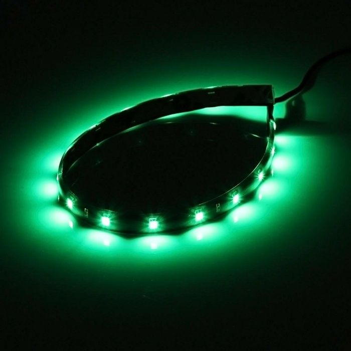 LED лента на 12 V водоустойчива 15 диода зеленa светлина